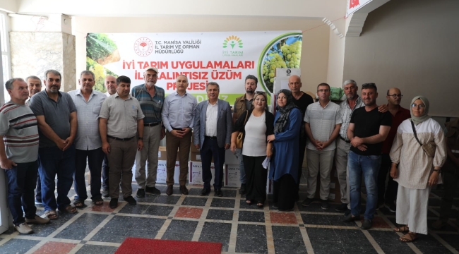 Ahmetli ve Saruhanlı'da kalıntısız üzüm projesi başladı