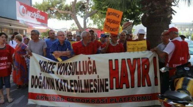 Akhisar'da binlerce vatandaş zamları protesto etti