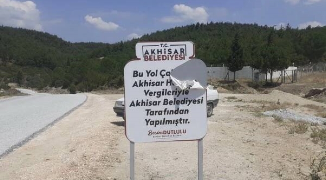 Akhisar'da vandalizm horladı