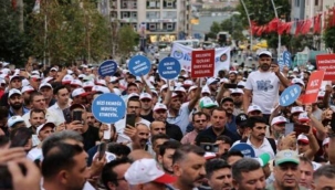 AKP'li belediyelerde işciler eylemde