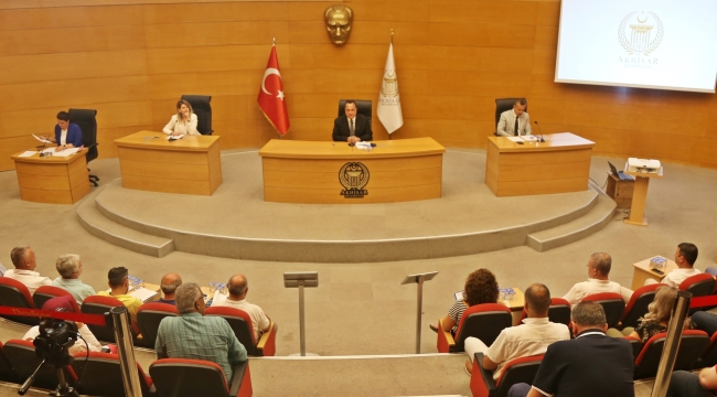 Başkan Dutlulu'dan büyükşehire karasinek ve sivrisinekle mücadele çeğrısı