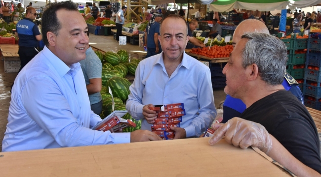 Başkanlar pazarcı esnafının sorunlarını dinledi