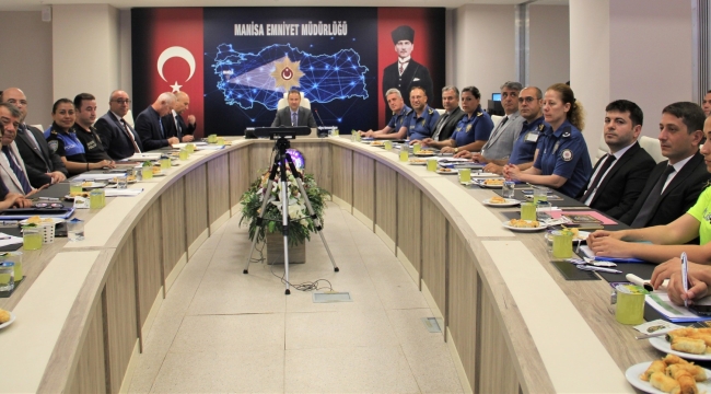 Emniyette aylık değerlendirme ve koordinasyon toplantısı
