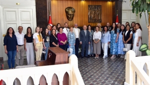 Türk kültürünü öğrenmek için Manisa'ya geldiler