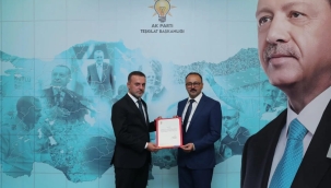 AKP Manisa'da 6 ilçeye ilçe başkanı atadı