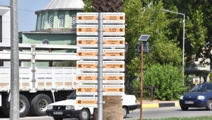 Alaşehir'de turistlere kolaylık sağlayacak levha montajları tamamlandı