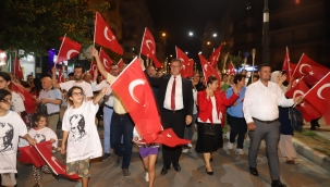 Alaşehir'de yer yerinden oynadı