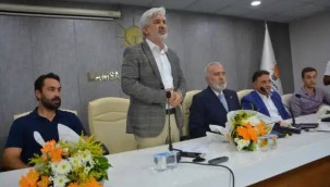 Atanan ilçe başkanları tanıtıldı