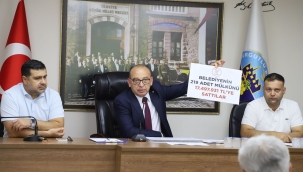 Başkan Akın: "Onlar gibi hazırı satmadık, miras yemedik biz"