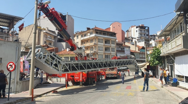 Demirci'de 2 'ci yürüyen merdiven hizmete girdi