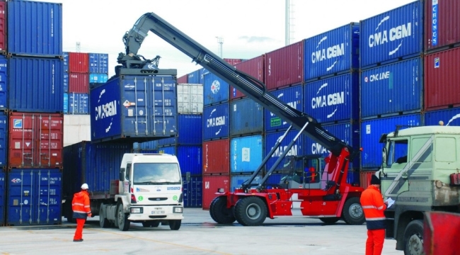 Dış ticaret açığı 120 milyar doları aştı