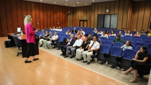 Gıdacılara iletişim teknikleri eğitimi