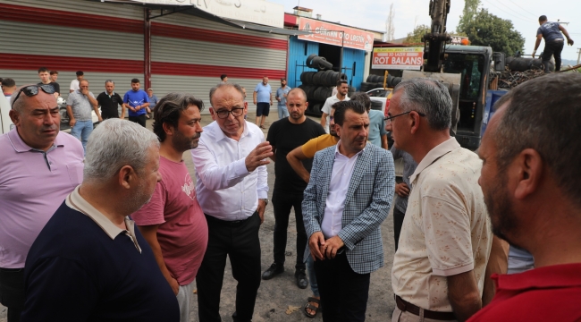 İşyerleri yanan esnafa geçmiş olsun ziyareti