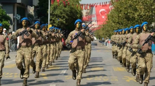 Manisa'da çoşkulu kutlama 