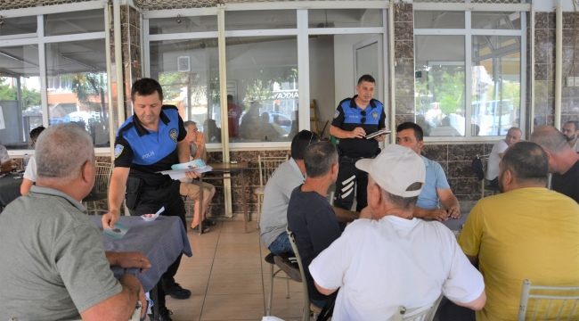 Polis vatandaşları dolandırıcılık konusunda uyarı çalışması