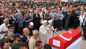 Şehit asker son yolculuğuna uğurlandı