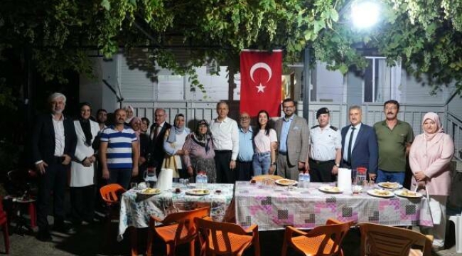 Yerlikaya şehit ailesini ziyaret etti