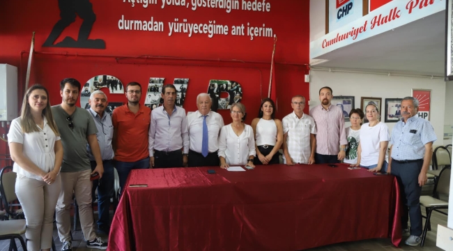 Akhisar CHP'de görev dağılımı