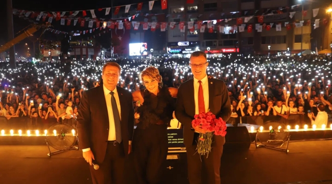 Alaşehir'de yer yerinden oynadı