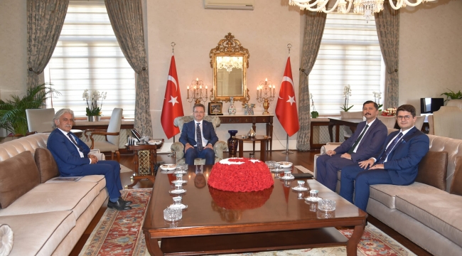 Atanan ilçe kaymakamları vali Ünlü'yü ziyaret etti