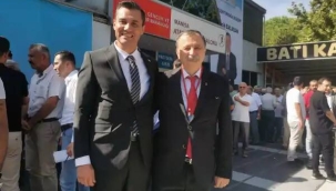 Başkan adayları elele