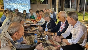 CHP ilçe yönetimi kayalıoğlu'nda toplandı