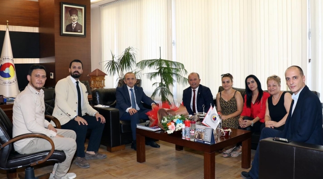 CHP ilçe yönetiminden TSO başkanı Yılmaz'a ziyaret