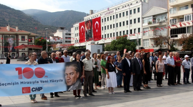 CHP'nin 100'üncü yaşı coşkuyla kutlandı