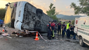 Denizli'de feci kaza 6 ölü 43 yaralı