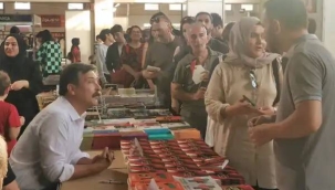  İşçi partisi başkanı Baş'a vatandaşlardan büyük ilgi