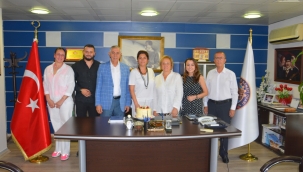 Kadın girişimcilere doğum günü kutlaması