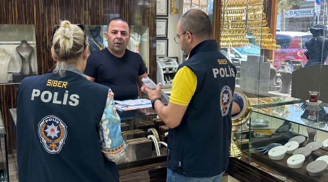 Kuyumcular ve esnaflar bilgilendirildi