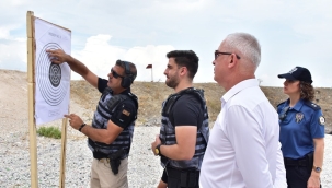 Manisa takımı attığını vuran polislerden seçildi