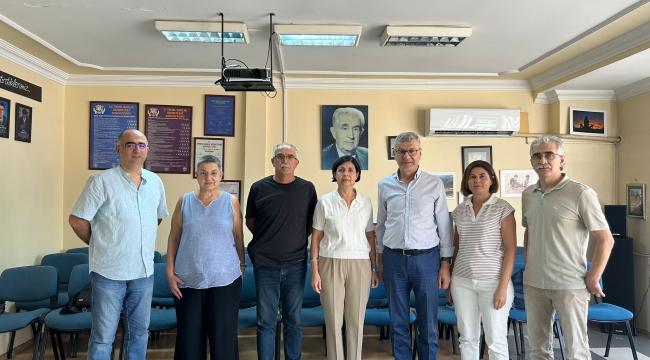 TTB başkanı'emek bizim söz bizim'eylemi için Manisa'da