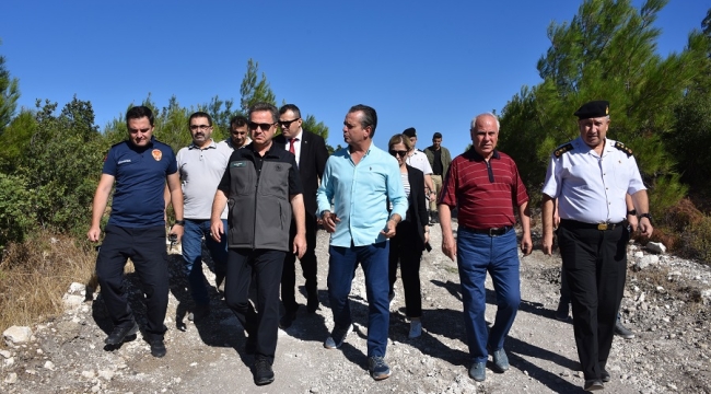 Vali Ünlü yangın bölgesinde