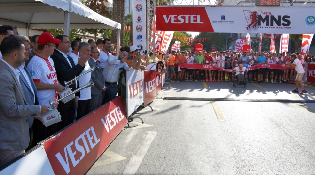 Vestel maratonu koşuldu