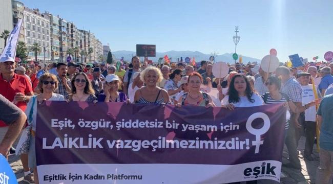 Yurttaşlar'karanlığa teslim olmayacağız'