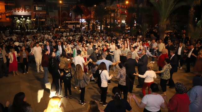 100.yıl etkinliklerine müzikleriyle renk kattılar
