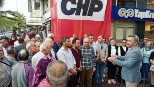 Açıklama mitinge dönüştü