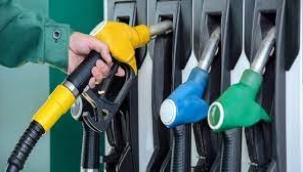 Ankara ve İzmir'de motorinin litre fiyatı 40 Tl'yi aştı
