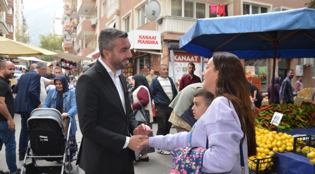 Başkan adayı Akan vatandaşlara sordu