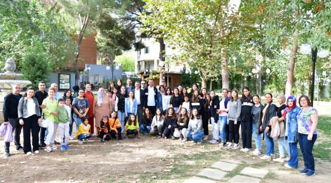 Başkan Öküzcüoğlu sporcu ve aileleriyle kahvaltı yaptı
