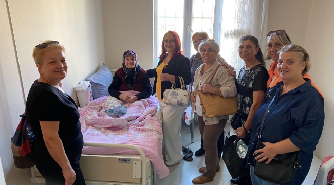 CHP'liler yaşlıların gönüllerini fetetti