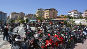 Motorsiklet tutkunları Demirci'de buluştu