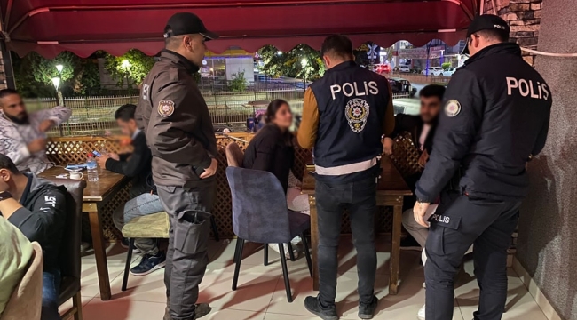 Polisin güven huzur uygulaması sürüyor