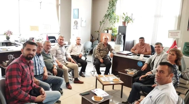 Soma CHP ilçe yönetimi muhtar ziyaretlerini sürdürüyor