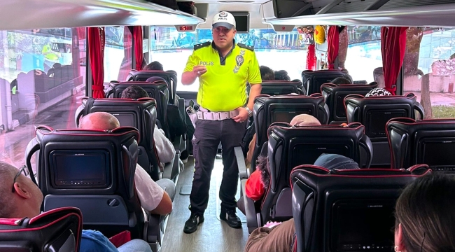 Trafikte "kemerini tak yola güvenle bak" denetimi