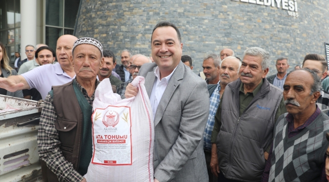Üreticilere ücretsiz Ata tohumu dağıtıldı
