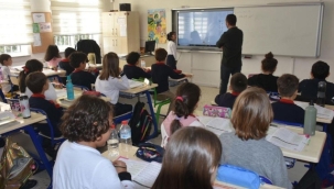 81 ilde 20 milyon öğrenci yeniden ders başı yaptı
