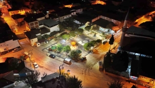 Akhisar Ballıca meydanı ışıl ışıl